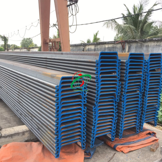Mua và bán cừ và thép hình hàng mới 